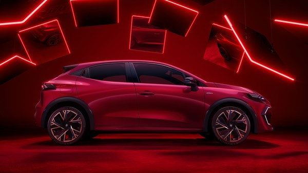 vue 3/4 arrière - Renault Clio