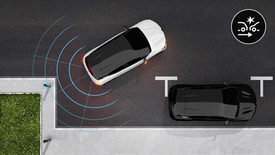 Renault Megane E-Tech électrique - freinage automatique d'urgence en marche arrière