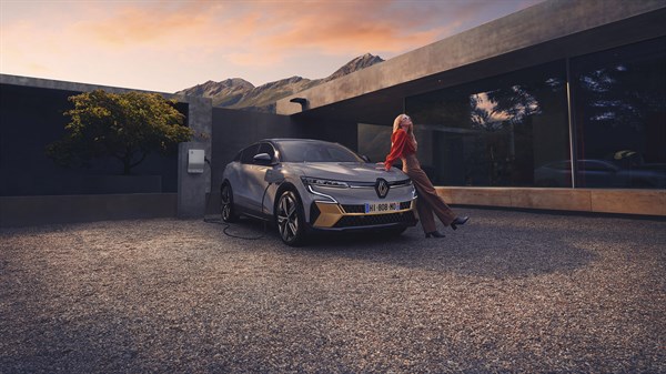 Renault Megane E-Tech 100% électrique - Mobilize Power solutions