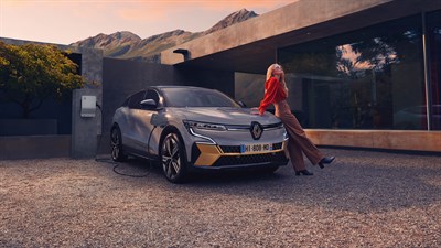 Nouvelle Renault Megane E-Tech 100% électrique - recharge